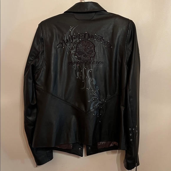 Harley-Davidson Black Women's Leather Jacket with Rhinestones Embellishments. - Picture 10 of 11